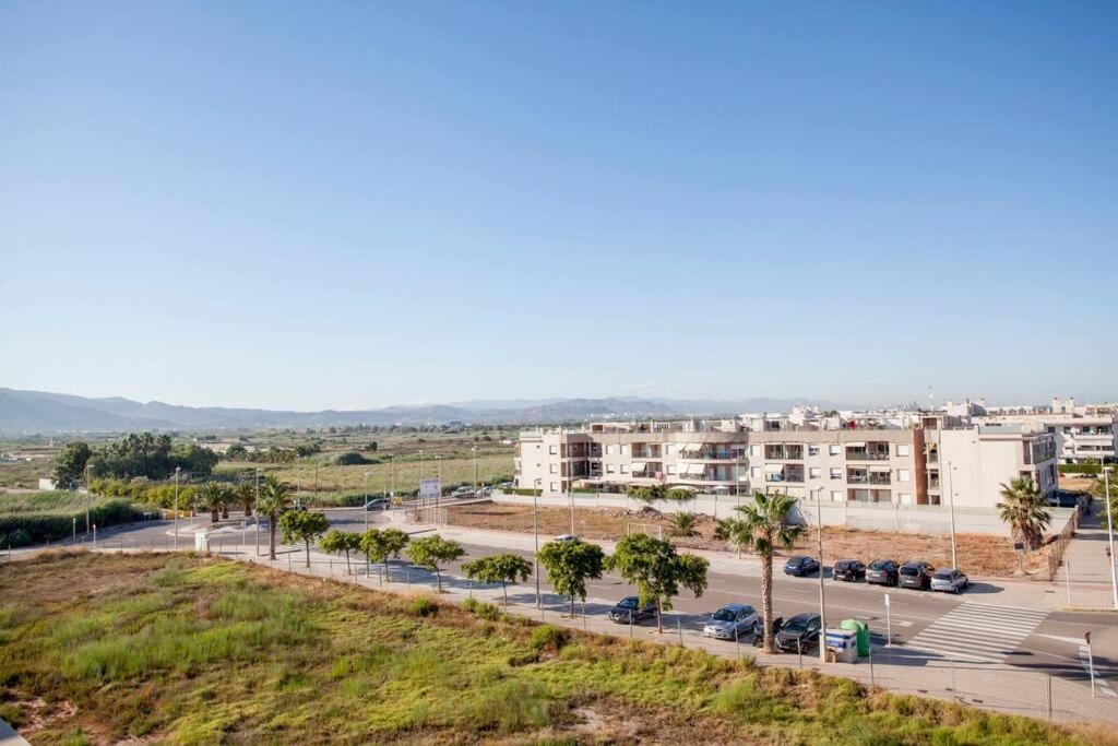Confortable Beach Appartment With Views To The Sea Puçol Esterno foto