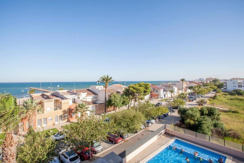 Confortable Beach Appartment With Views To The Sea Puçol Esterno foto